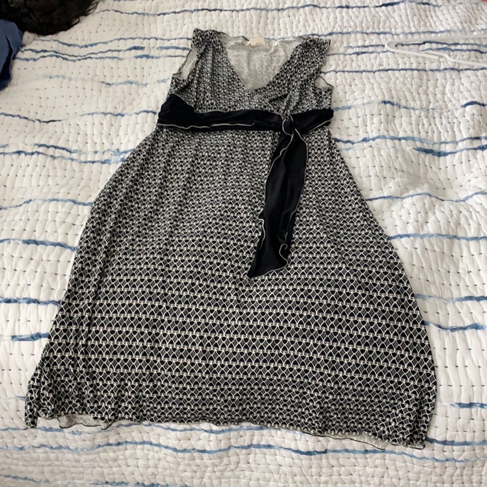 Max Studio maxi dress size 10. EUC. - Picture 2 of 2